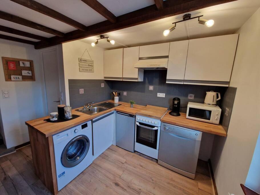 Apartament Escapade Sur Le Port De Dinan Zewnętrze zdjęcie
