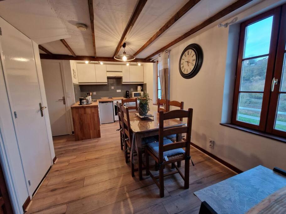 Apartament Escapade Sur Le Port De Dinan Zewnętrze zdjęcie