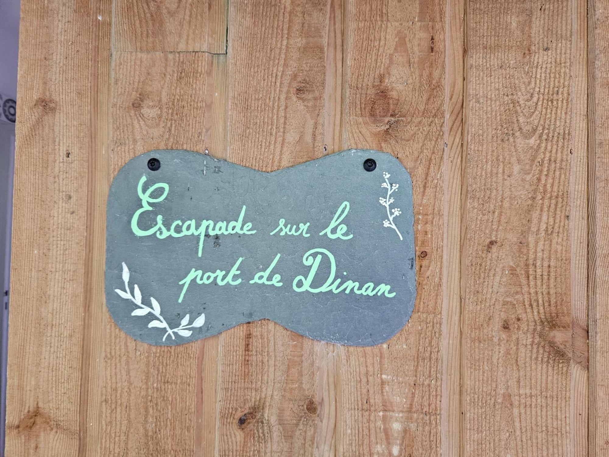 Apartament Escapade Sur Le Port De Dinan Zewnętrze zdjęcie